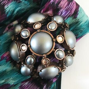 Vtg Statement Brooch Bronze Tone Gray Cabochon & Rhinestone Cluster Pin Costume